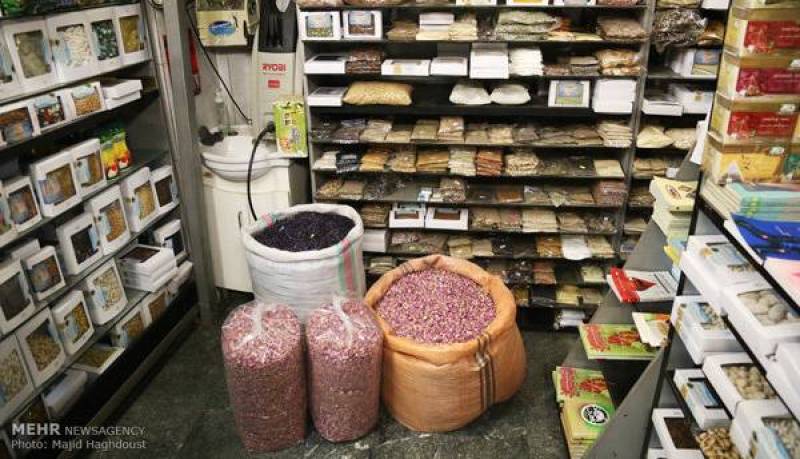 تجویز داروهای گیاهی در عطاری‌ها ممنوع است